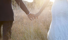 Alexandra et St&eacute;phane, du c&eacute;libat au mariage
